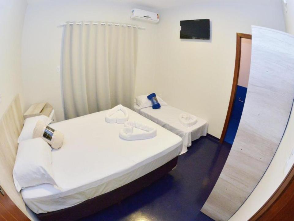 Quarto Triplo com Varanda